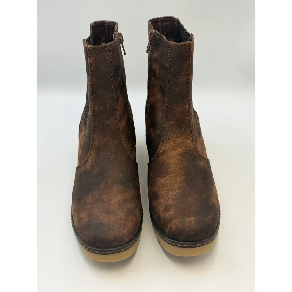 MUK LUKS Vermont Essex Size 8 Brown Wedge Booties Faux Fur Leopard